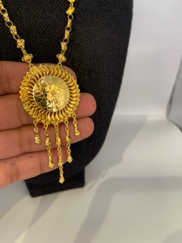 قلاده مميزه و انيق عيار21 الوزن 11.69