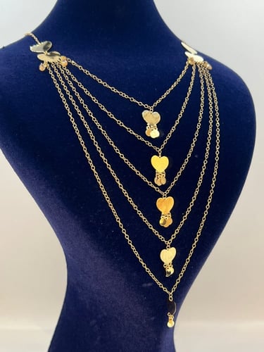 شلال القلوب خمس ادوار مميز و انيق عيار21