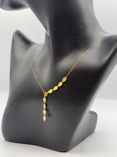 شوكر الكرفته مميز و انيق عيار21 الوزن1.32