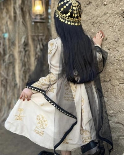 فستان بناتي للتاسيس بتطريز تراثي