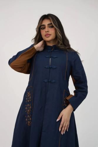 عباية لمى الكحلية بتطريز يدوي