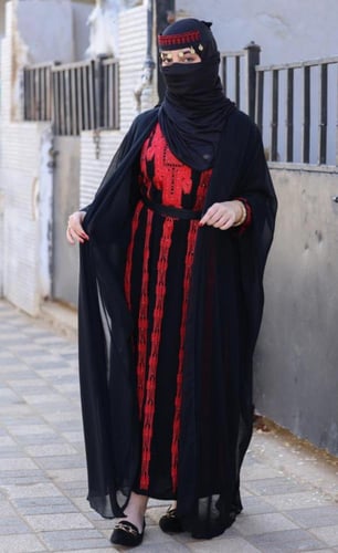 زي شمالي مطرز نسائي