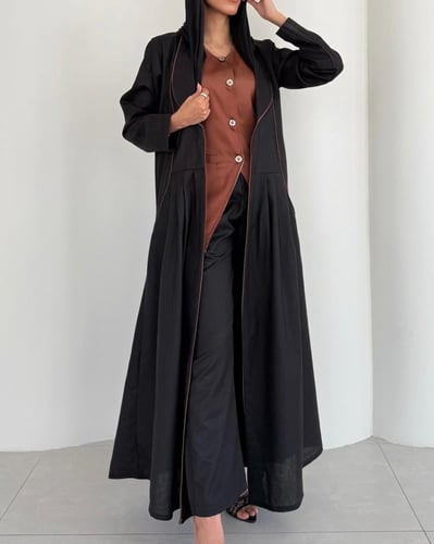 طقم “هيبة” الأسود من قلادتي – لينن هندي فاخر