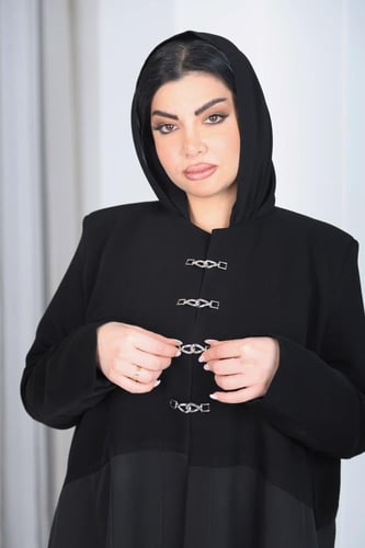 عباية السواد الملوكي