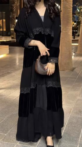 عباية أميرة المخمل – كريب ودانتيل فاخر بقصة كلوش