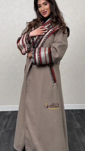 عباية لمسة تراث