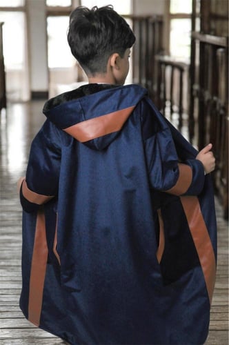 فروة أولاد شتوية مزدوجة بلونين (أسود × كحلي) بتفاص...