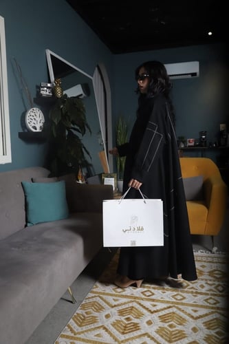 عباية صيفية بقصة نص كلوش – كتان أصلي