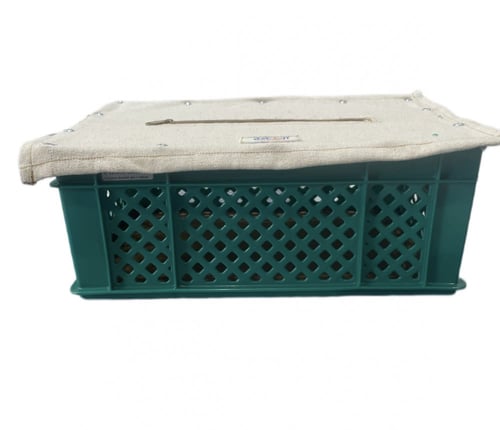 صندوق لحمل طيور السمان( الفري)