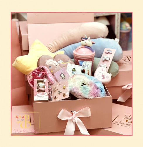 بوكس صندوق السعادة (The Happiness Box)