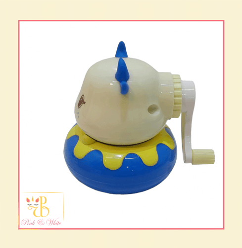 مبراة على شكل دمية