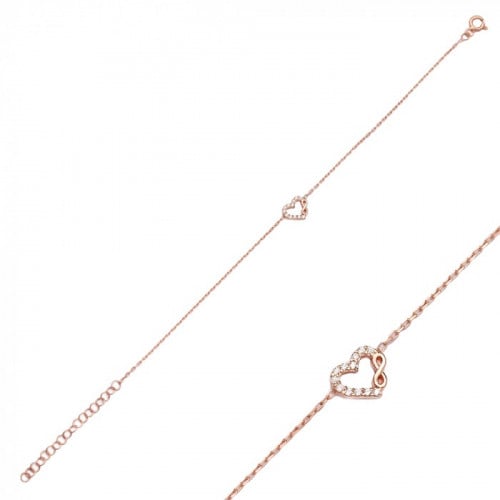 سوار بسلسلة ناعمة على شكل قلب في المنتصف مرصع بحبا...