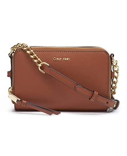 شنطة نسائية من كالفن كلاين