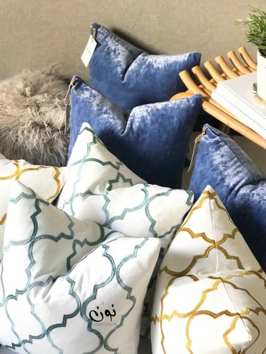 غطاء وسادة مخمل أزرق جري