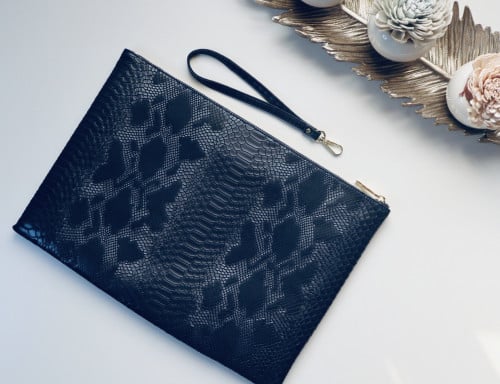 باوتش/ كحلي