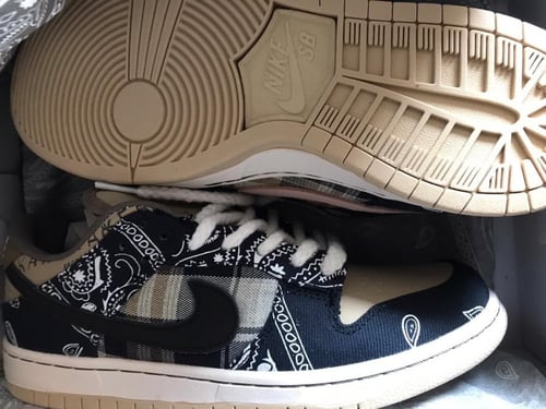 Travis Scott x Nike SB Dunk Low