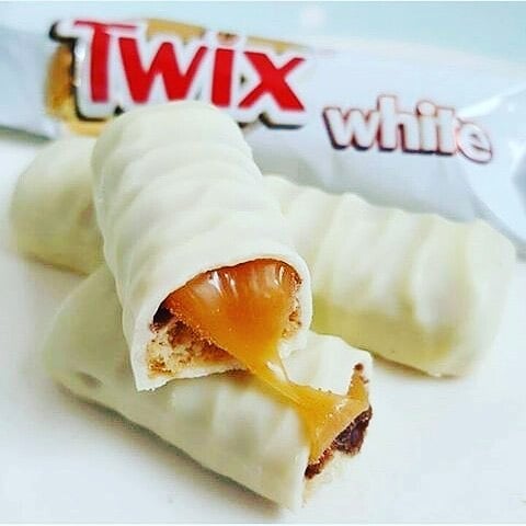 تويكس بالشكولاتة البيضة