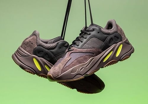 Adidas Yeezy Boost 700 Mauve