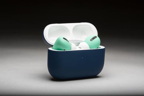 APPLE - آبل ايربودز االجيل الثانى برو جديد - بتصمي...