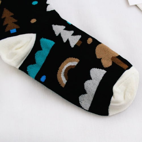 جوارب طويلة غابة