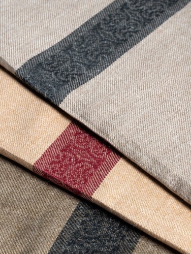 شال اماراتي طبعة