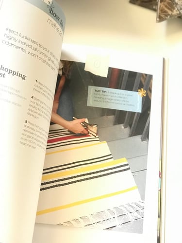 كتاب ديكور الريشة