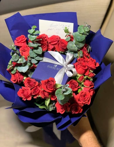 تنسيق مجموعه هدايا على كيس سواروفيسكي