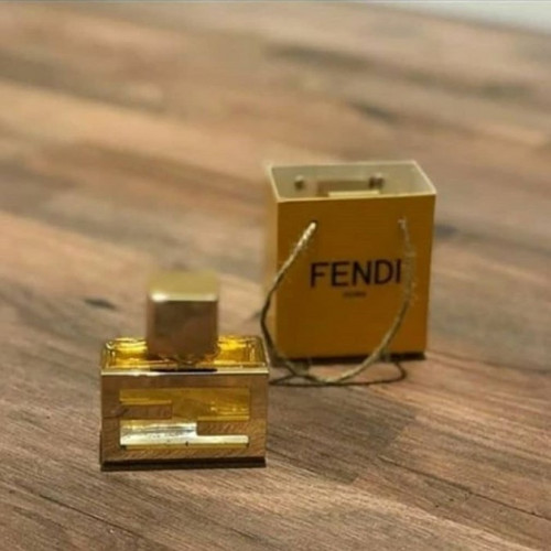 عطر ماركة ميني 12حبة مع الكيس والزينة والطباعة