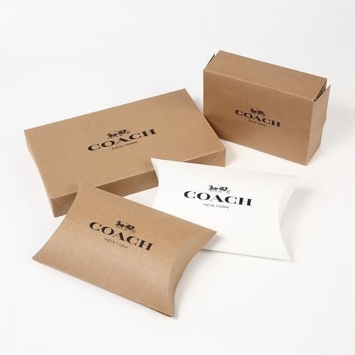 محفظه عملات مع ميدالية