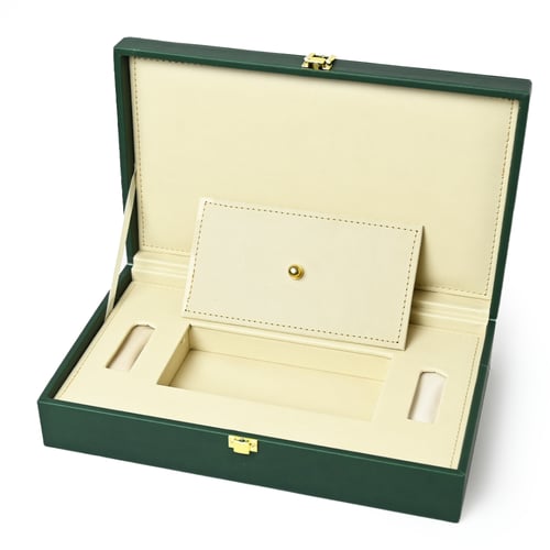 علبة جلد فاخرة ( أوقيتين وربعين تولة ) فارغة