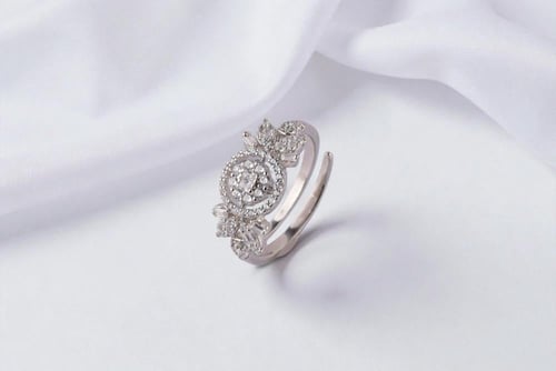 بريق يليق بكِ… طقم نسائي من الفضة 925 مطلي روديوم