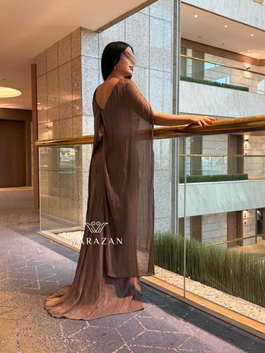 فستان سهره ملكي بقصة من الصدر