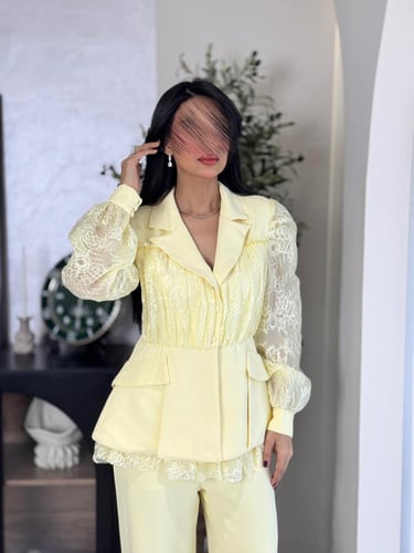 طقم انيق بتدخيلة دانتيل