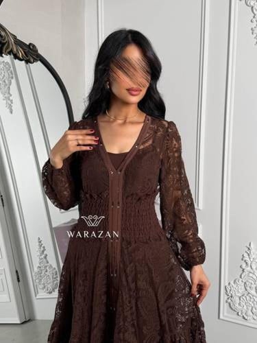 فستان دانتيل بزم من الخصر