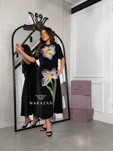 طقم انيق برسم وردة