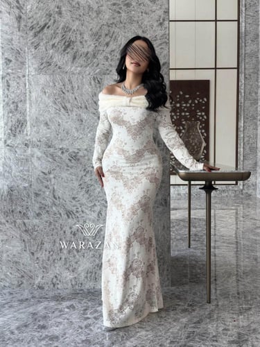 فستان سهره ماسك بتدخيلة دانتيل و ريش