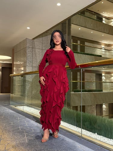 فستان ماسك استرتش بقصة من الخصر