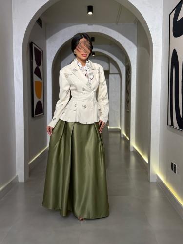 طقم انيق بستايل رسميي