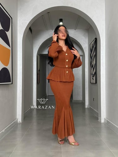 فستان ماسك بحزام من الخصر