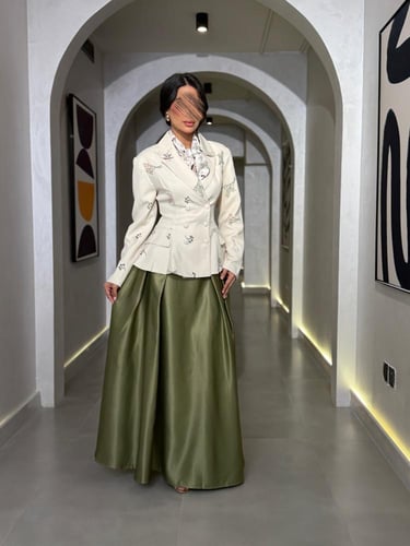 طقم انيق بستايل رسميي