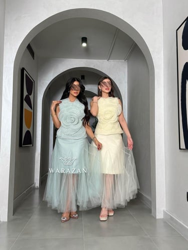 طقم بقصة ورده من الصدر و بتل