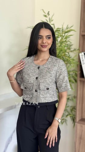 طقم كلاسيك انيق من قماش التويد والكريب