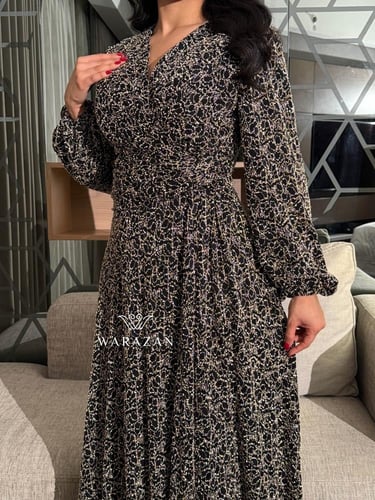 فستان انيق بقصة من الخصر