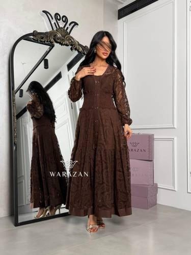 فستان دانتيل بزم من الخصر