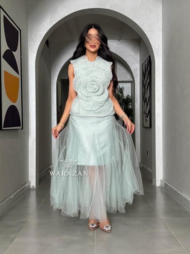 طقم بقصة ورده من الصدر و بتل