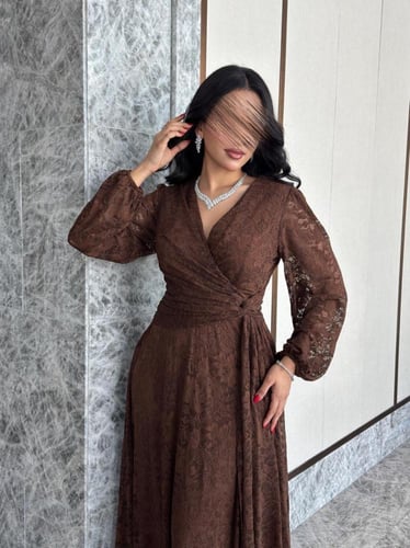 فستان ناعم دانتيل مخصر من الخصر