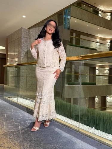 طقم انيق بتدخيلة كرستال