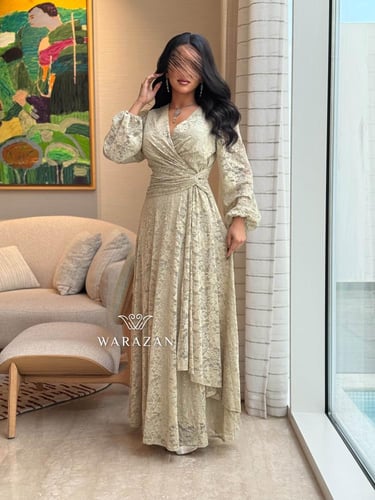 فستان ناعم دانتيل مخصر من الخصر