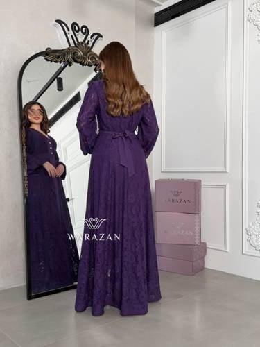 فستان دانتيل انيق بلمعه