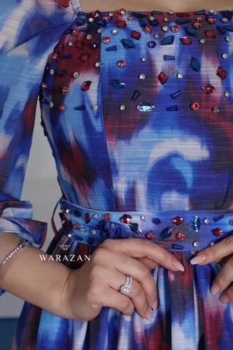 فستان طويل مشجر براندي بألوان العيد